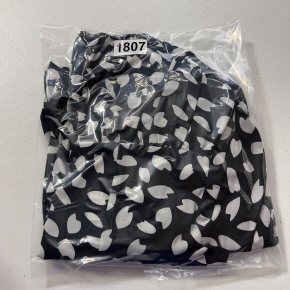 PrettyLittleThing Women’s Black Seed Print Mini Dress  4 Long Sleeve NWT - Picture 14 of 14